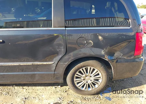 2014 Chrysler Town & Country Touring-L from USA, damaged, VIN 2C4RC1CG0ER170935